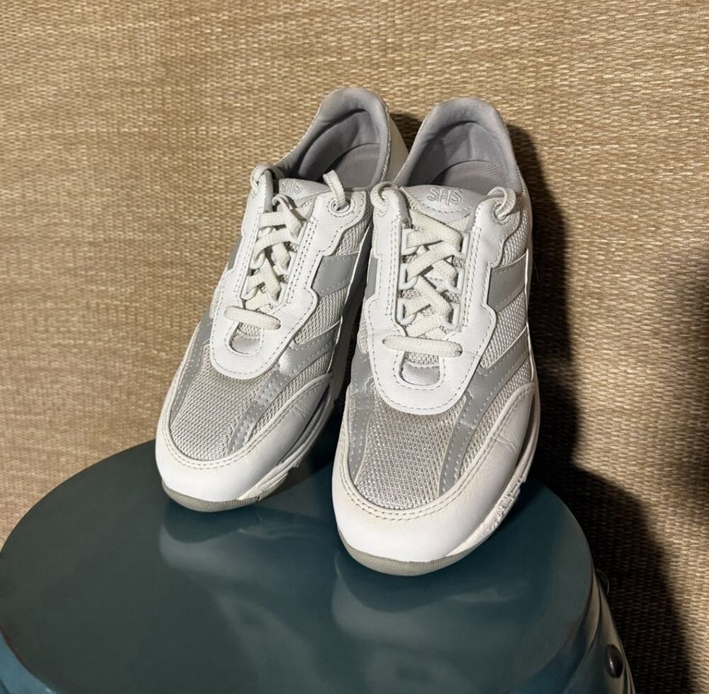 SAS Tour Mesh Women's Tripad Comfort Shoes White Silver Leather USA 9.5 N